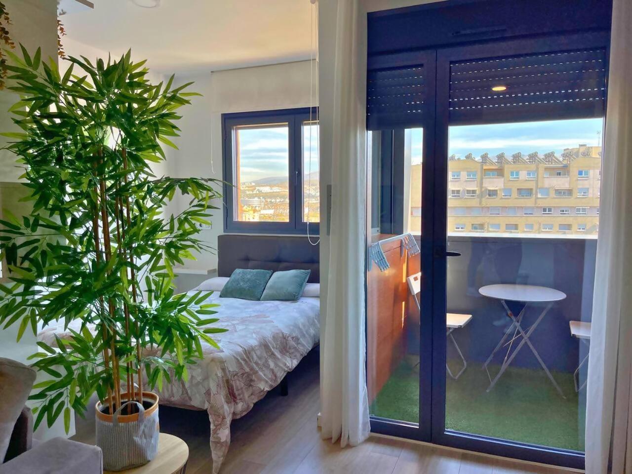 Home4U Apartamento Con Cochera Γρανάδα Εξωτερικό φωτογραφία